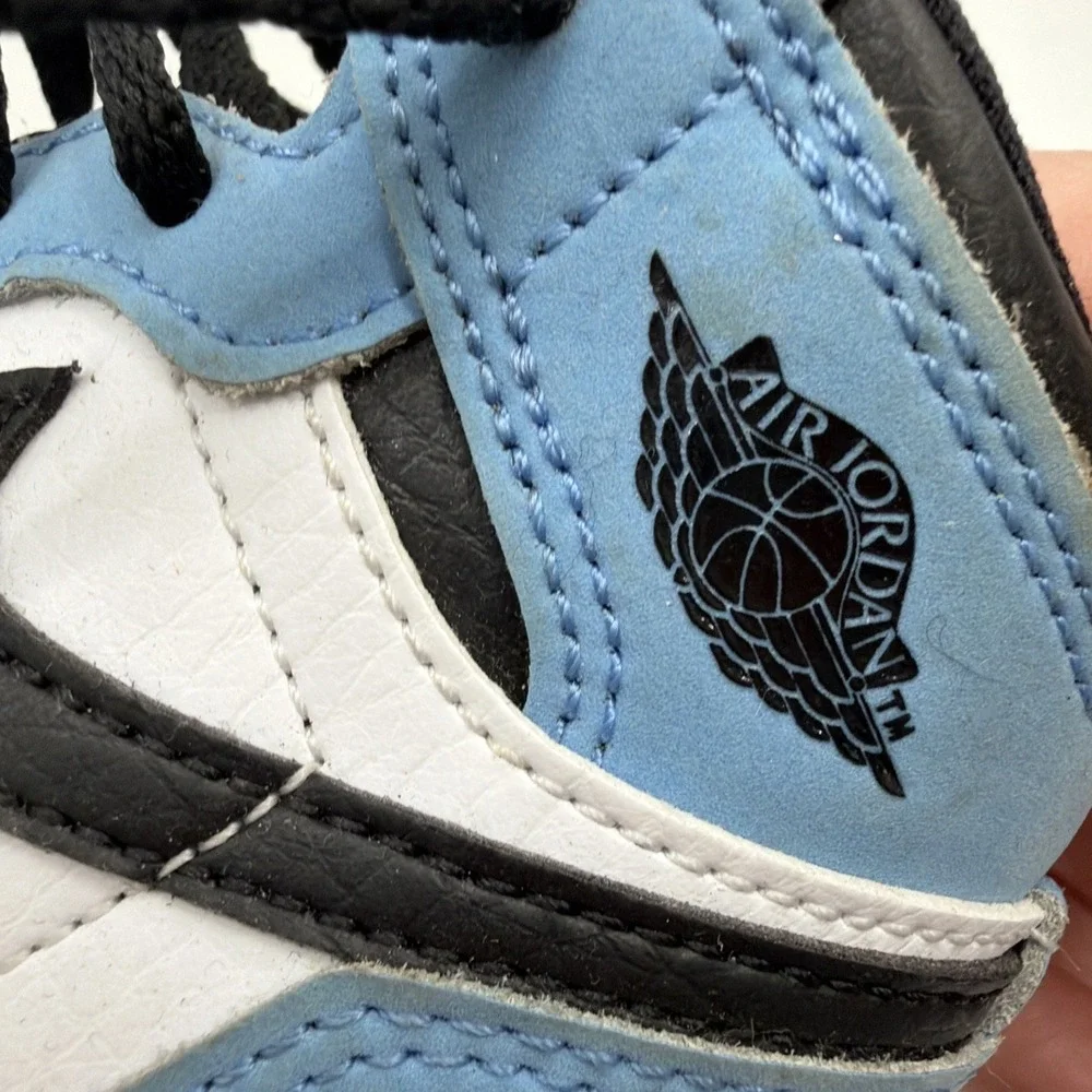Jordan 1 High University Blue Toddler AQ2665-134 Air Jordan Retro UNC‎ 1s Sz 6C